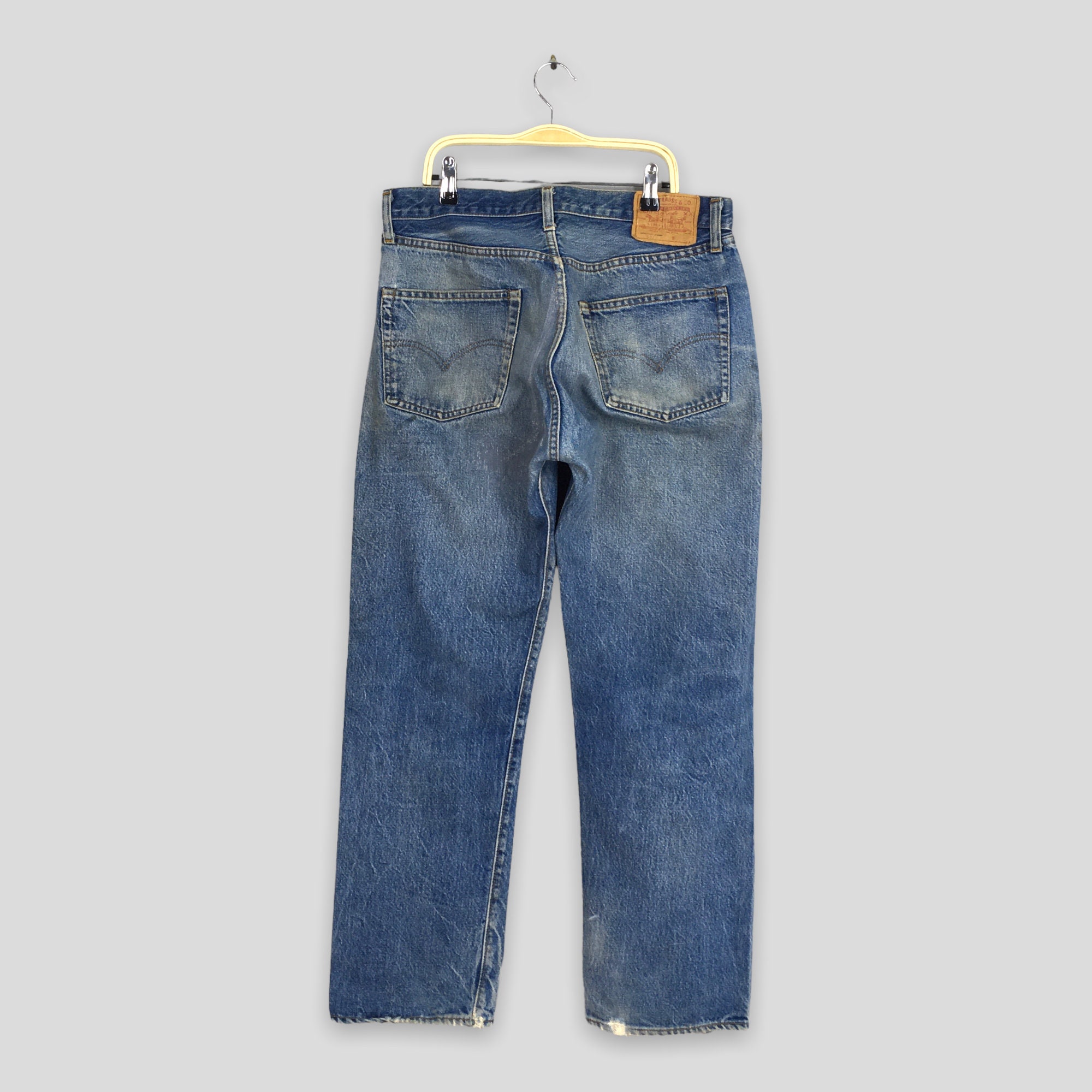 Size 31x28.5 Vintage 80s Levi's 501 Faded Dirty Redline Jeans
