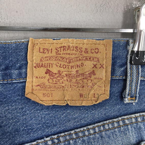 Size 28x29 Vintage 80s Levi's 501 Faded Blue Jean… - image 8