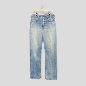 Size 32x32.5 Vintage 90s Levi&#39;s 501 Light Blue Jeans Stone Washed Jeans 1990s Levis Faded Dirty Denim Distressed Jeans High Rise Jeans W32