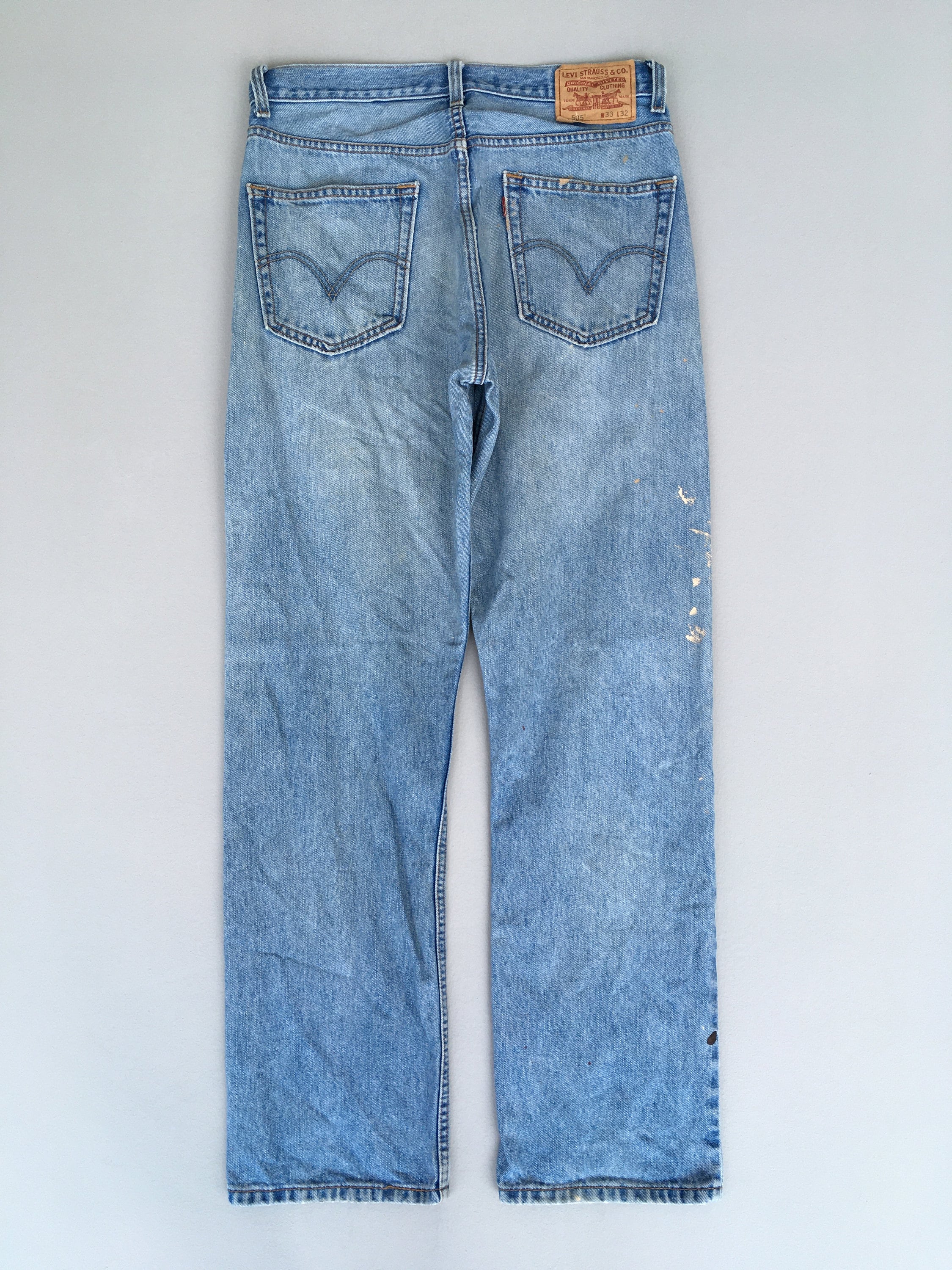 Size 32x31.5 Vintage Levis 505 Regular Fit Jeans Light Blue Size 32x31.5 Vintage Levis 505 Regular Fit Jeans Light Blue