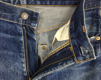 Size 29x31.5 Vintage Levi's 551ZXX Faded Blue Jeans Relaxed