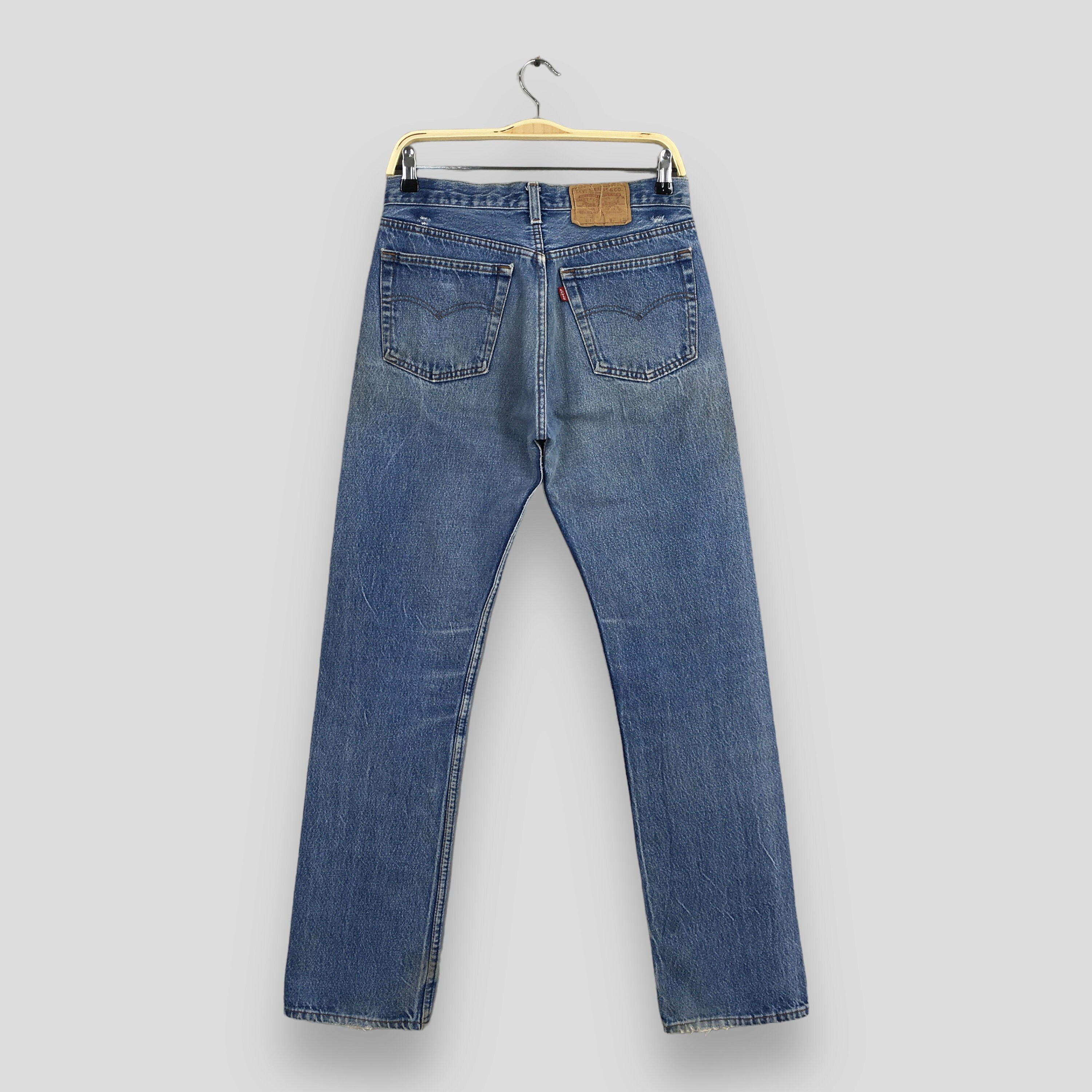 Size 28x31.5 Vintage 90s Levi's 501 Faded Blue Jeans Light Wash