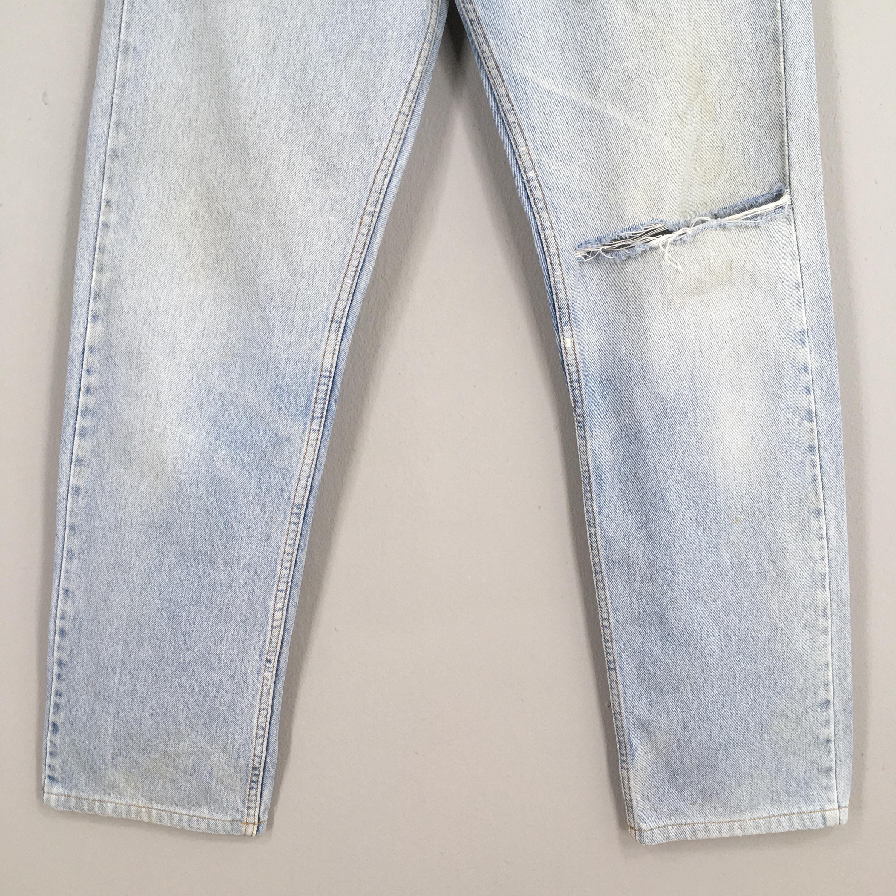 Size 31x30 Vintage Levi's 505 Ripped Blue Jeans Light Wash Levi's