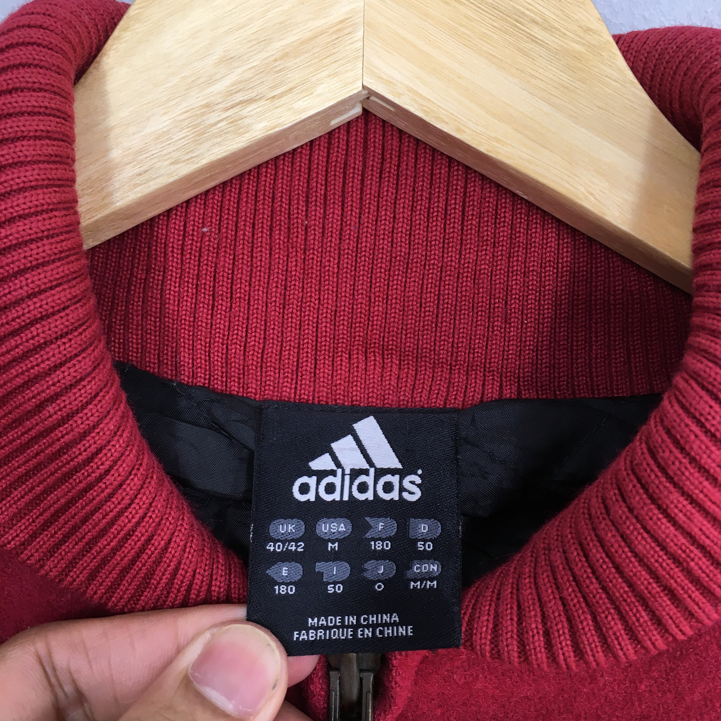 Vintage Adidas Ausrustung Wildleder ReiBverschluss Jacke Mittlere Adidas Sportswear Warmer Jacke Adidas Kaltes Wetter Winter rote Jacke Pullover GroBe M Etsy