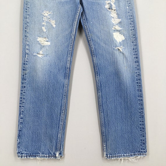 Size 31x29 Vintage 90s Levi's 501 Faded Blue Jean… - image 4