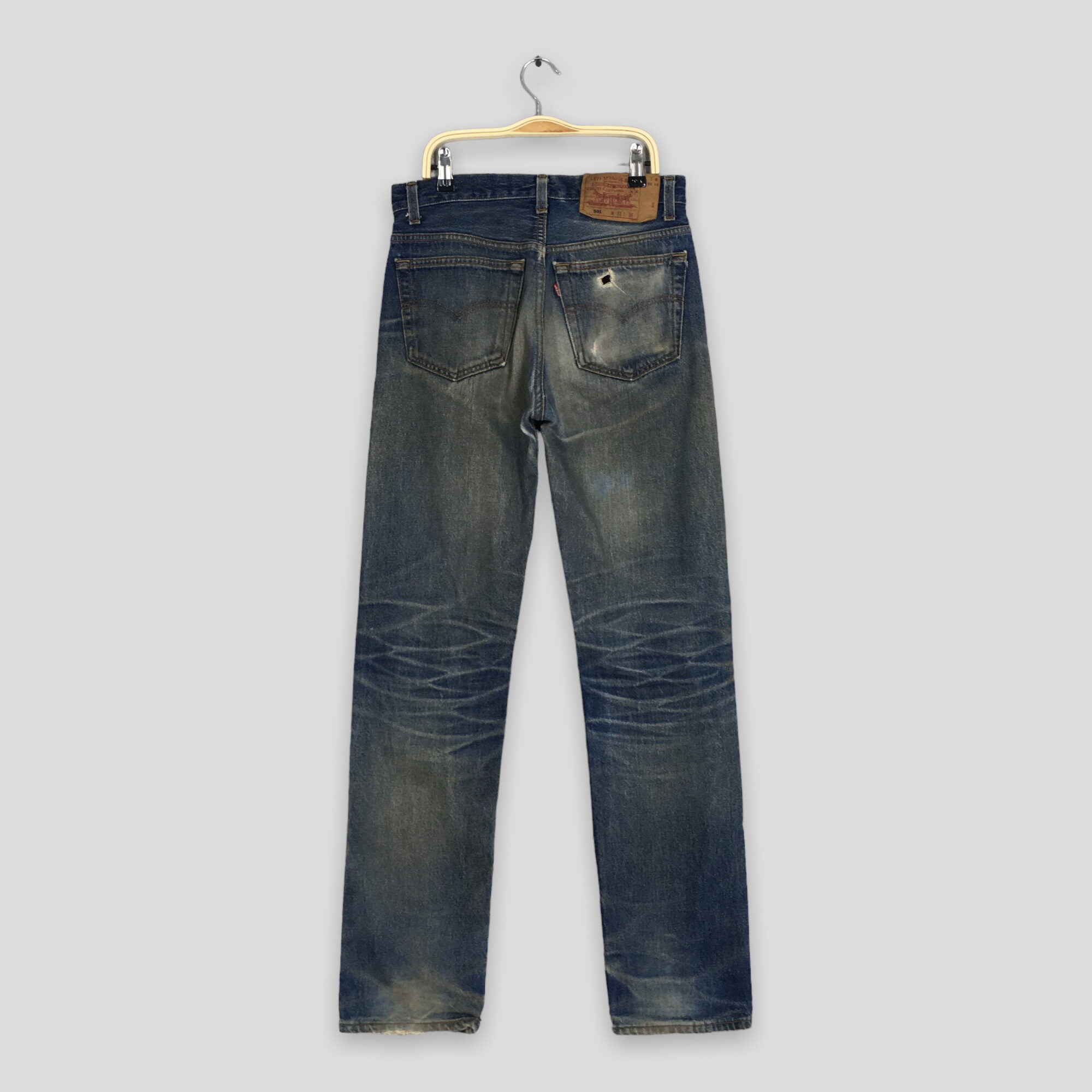 Size 28x32 Vintage 80s Levi's 501 Faded Dirty Jeans Size 28x32 Vintage 80s Levi's 501 Faded Dirty Jeans