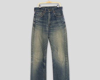 Calça jeans vintage Levi's 512 0217, corte reto, lavagem clara, tamanho 27x31, jeans Levi's azul desbotado dos anos 90, jeans Levi's Mom Jeans W27.