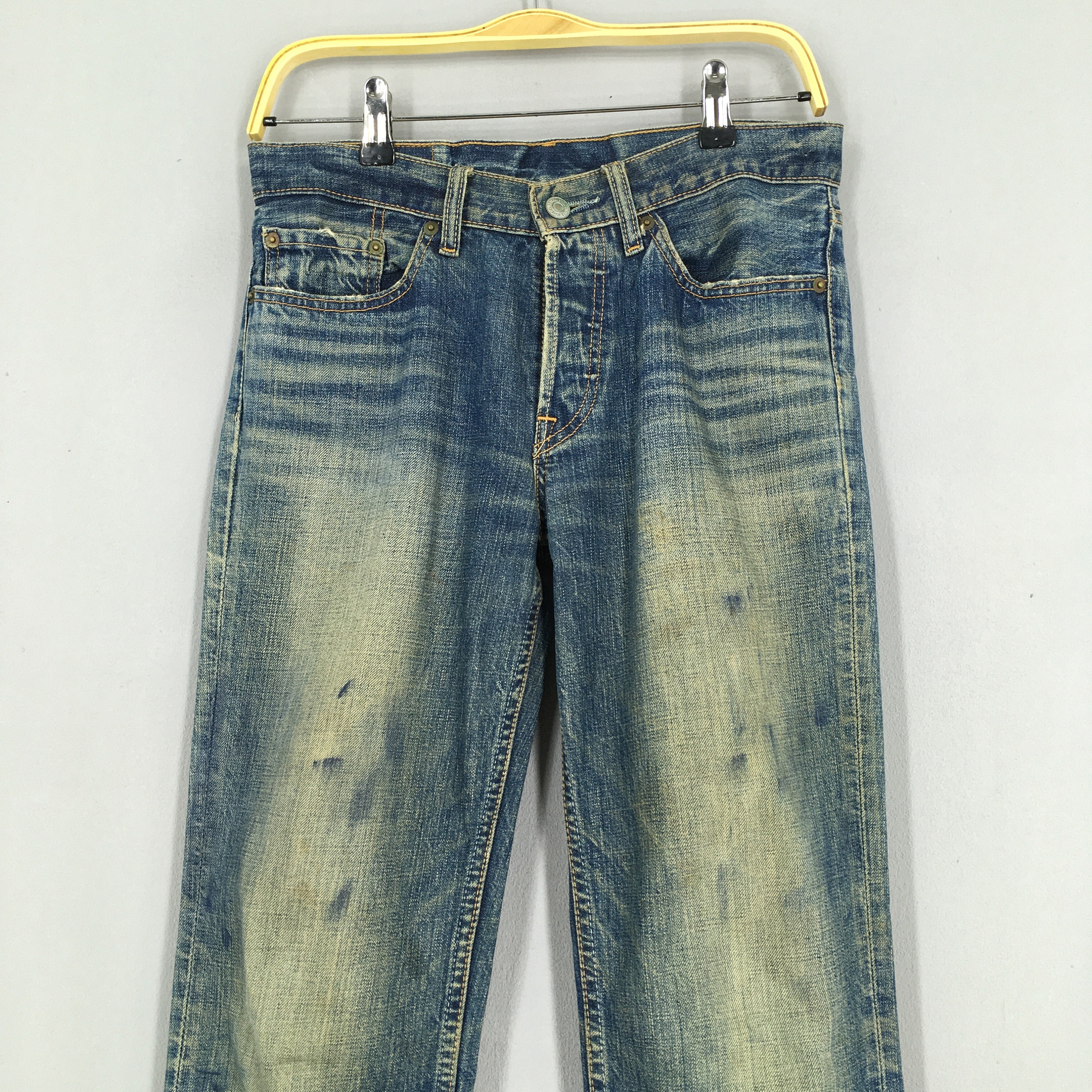 Size 28x28 Vintage Levi's 501 Blue Jeans Levi's Faded Dirty Size 28x28 Vintage Levi's 501 Blue Jeans Levi's Faded Dirty