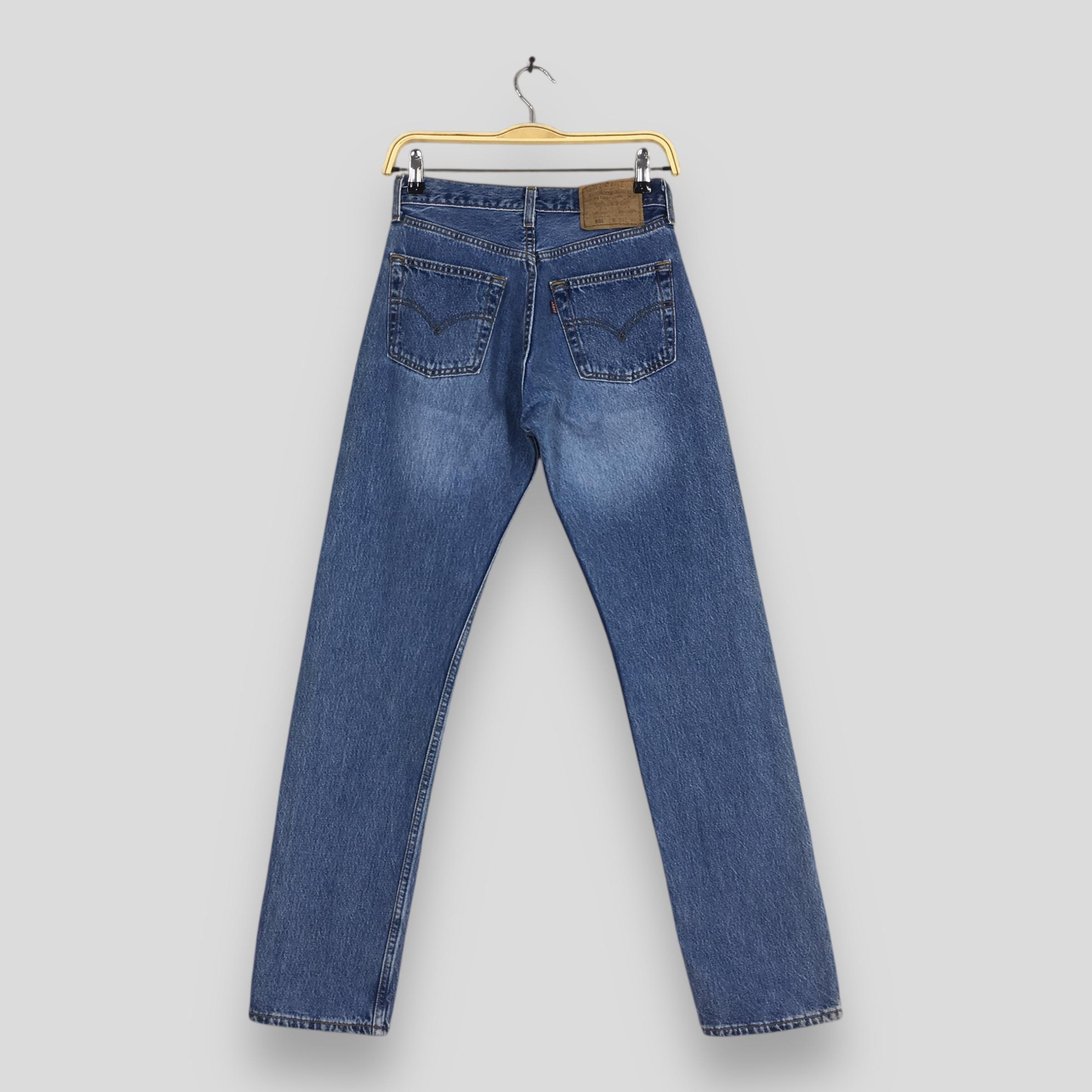 Size 25x31 Vintage 90s Levi's 501 Straight Cut Women Jeans Levi's