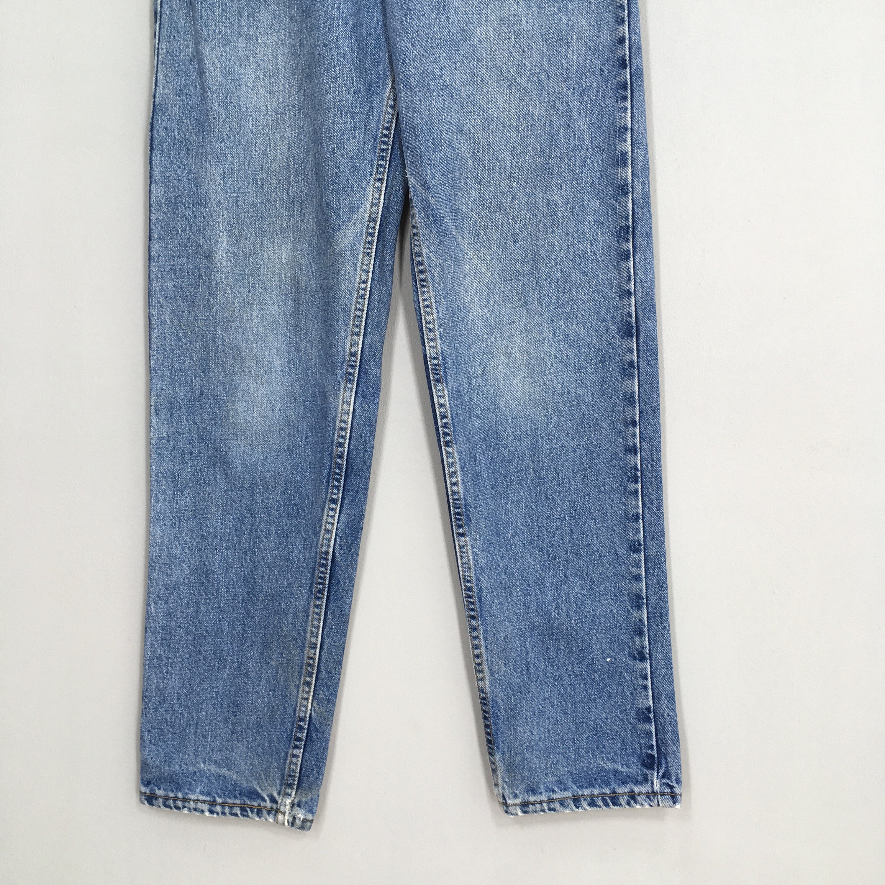 Size 28x32 Vintage Levi's 550 Jeans Relaxed Fit Denim 90s