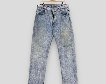 Jeans Levi's 501 vintage anni '80, lavaggio acido e usurato, denim unisex, jeans Levi's sbiaditi, strappati e sporchi, jeans blu Levi's 501, W34