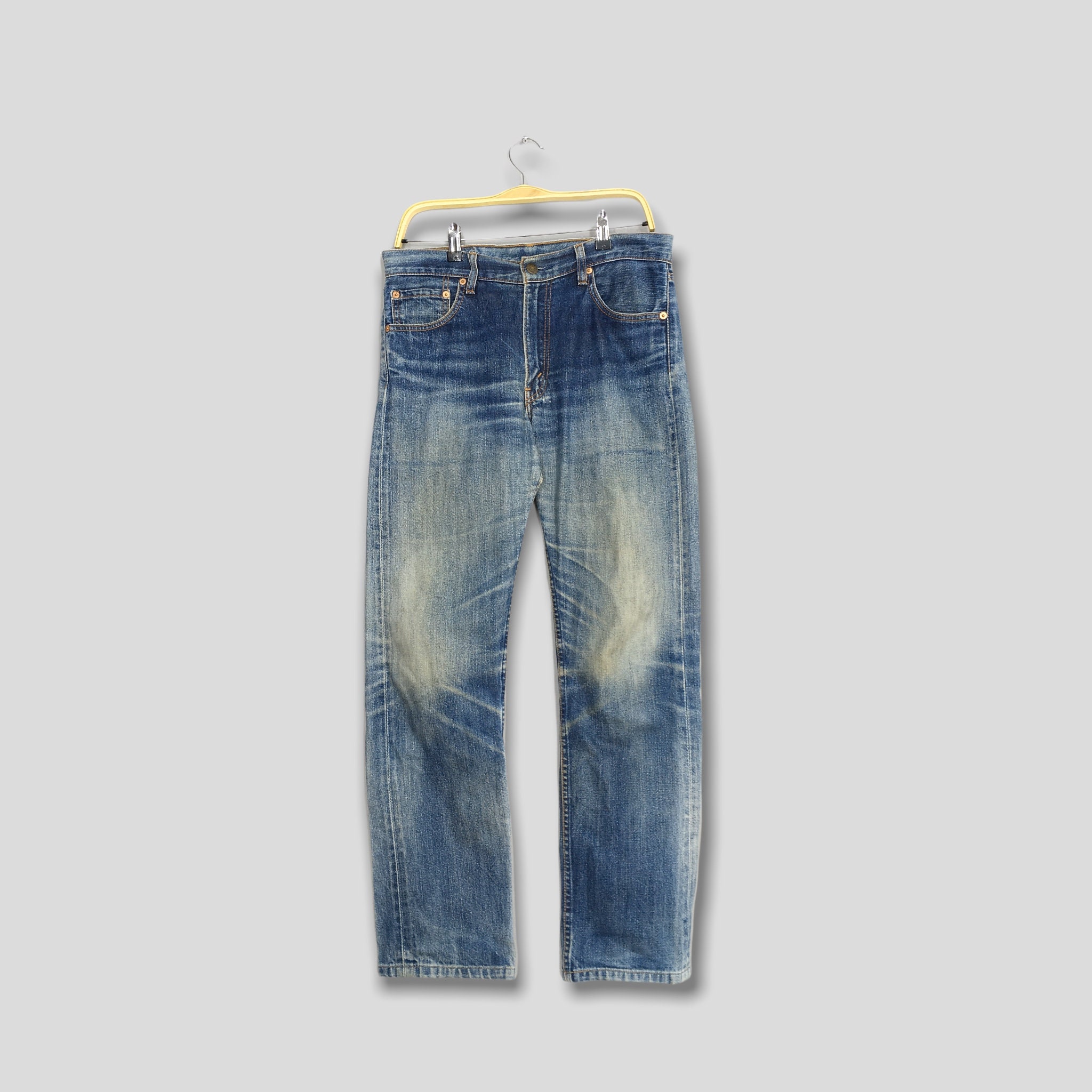 Size 33x30 Vintage Levi's 505 Slim Fit Jeans Indigo Blue Size 33x30 Vintage Levi's 505 Slim Fit Jeans Indigo Blue