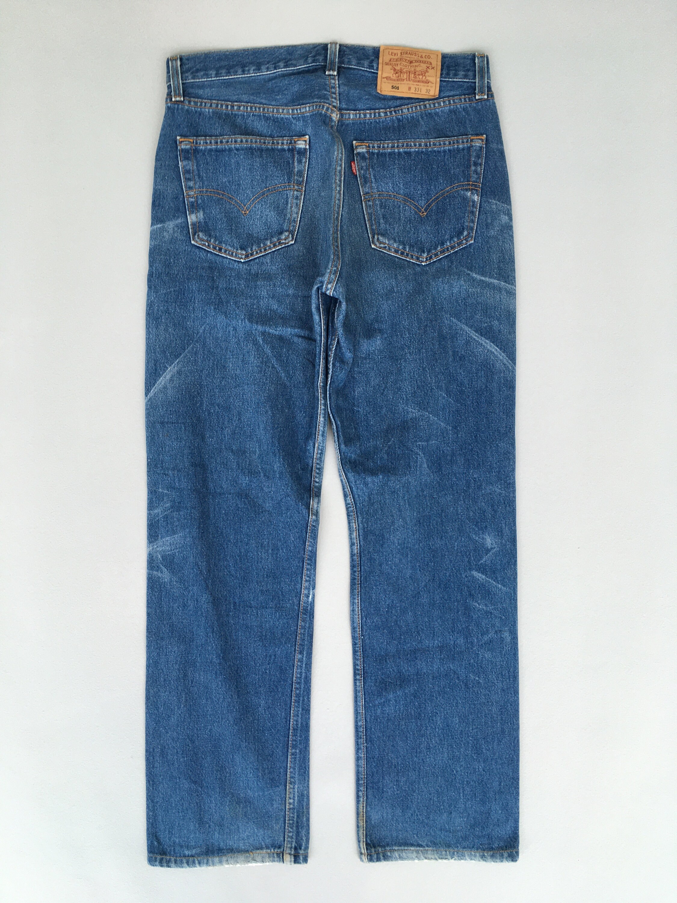 90s Levis 501 最終USA Washed Blue Levi's 1990s 501 Distressed Denim Jeans – Vintage by Misty
