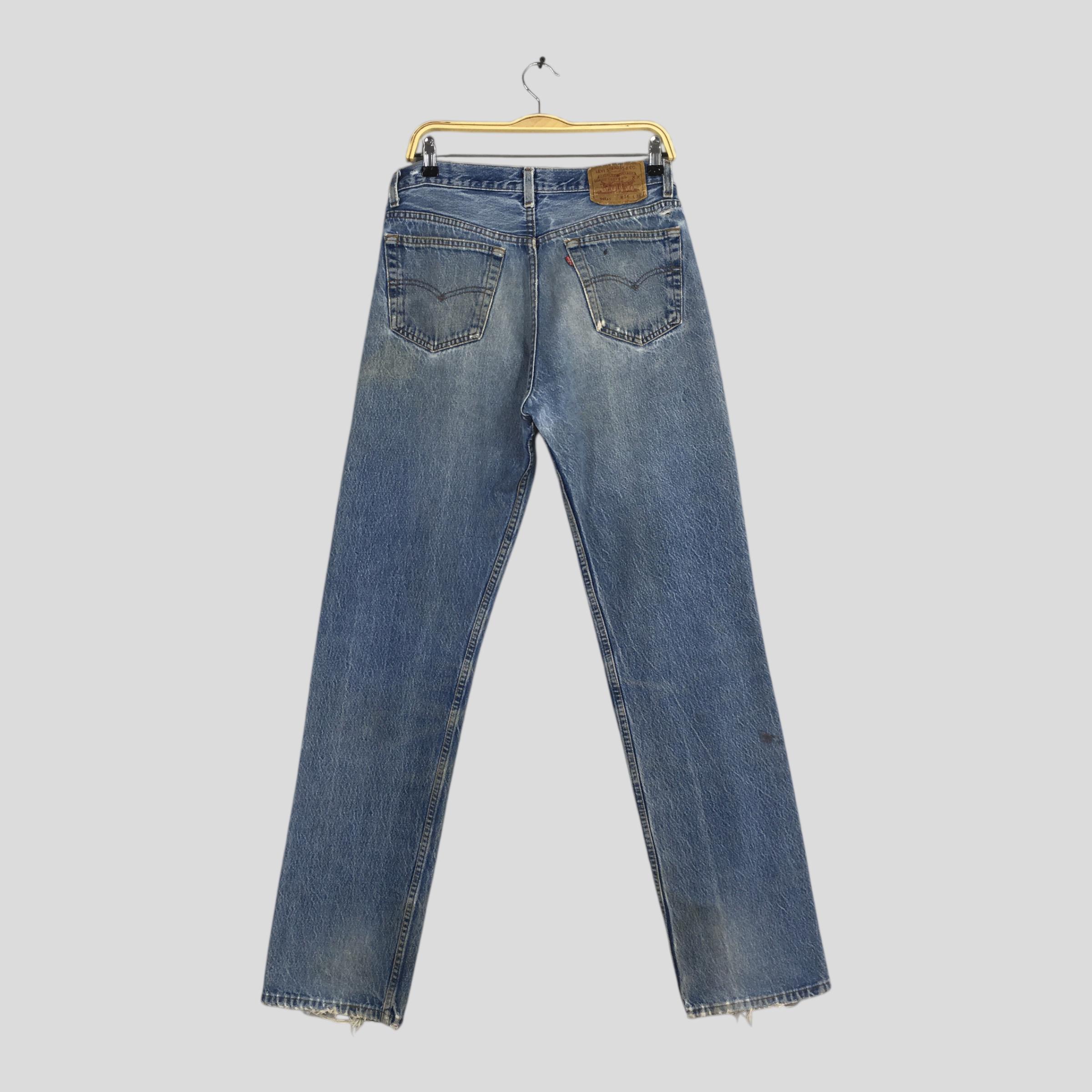Size 31x32 Vintage 90s Levi's 501XX Distressed Faded Jeans