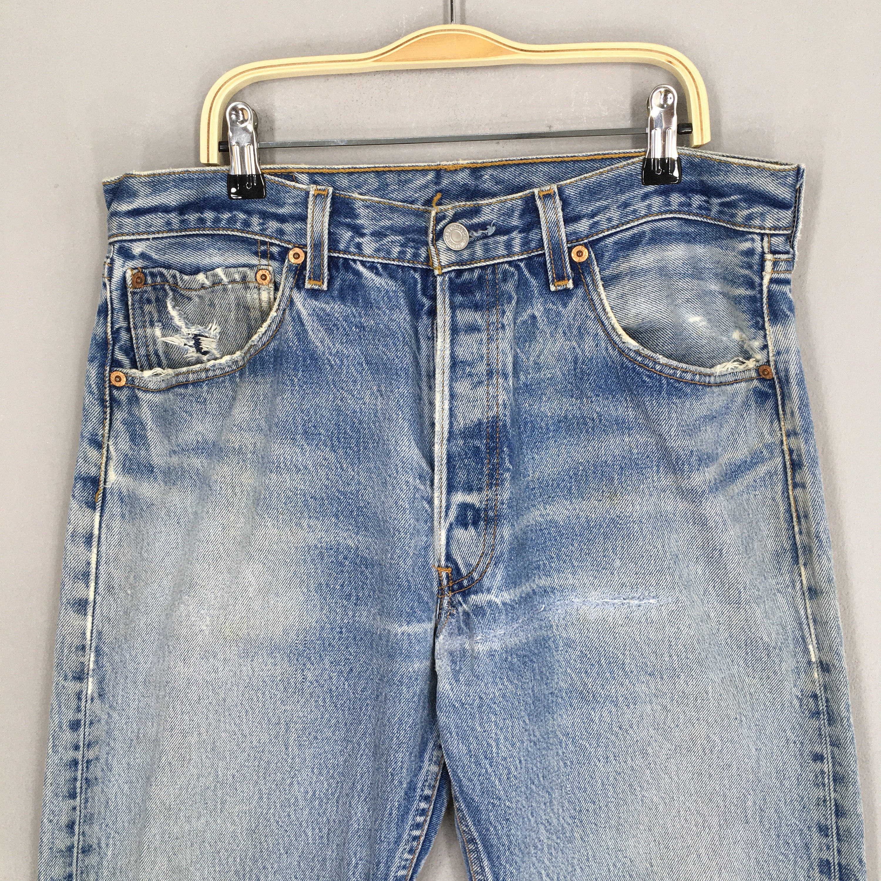 Size 31x29.5 Vintage 90s Levi's 501XX Distressed Faded Jeans