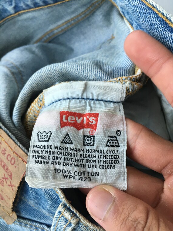 Size 32 Vintage 90s Levis 501 Light 