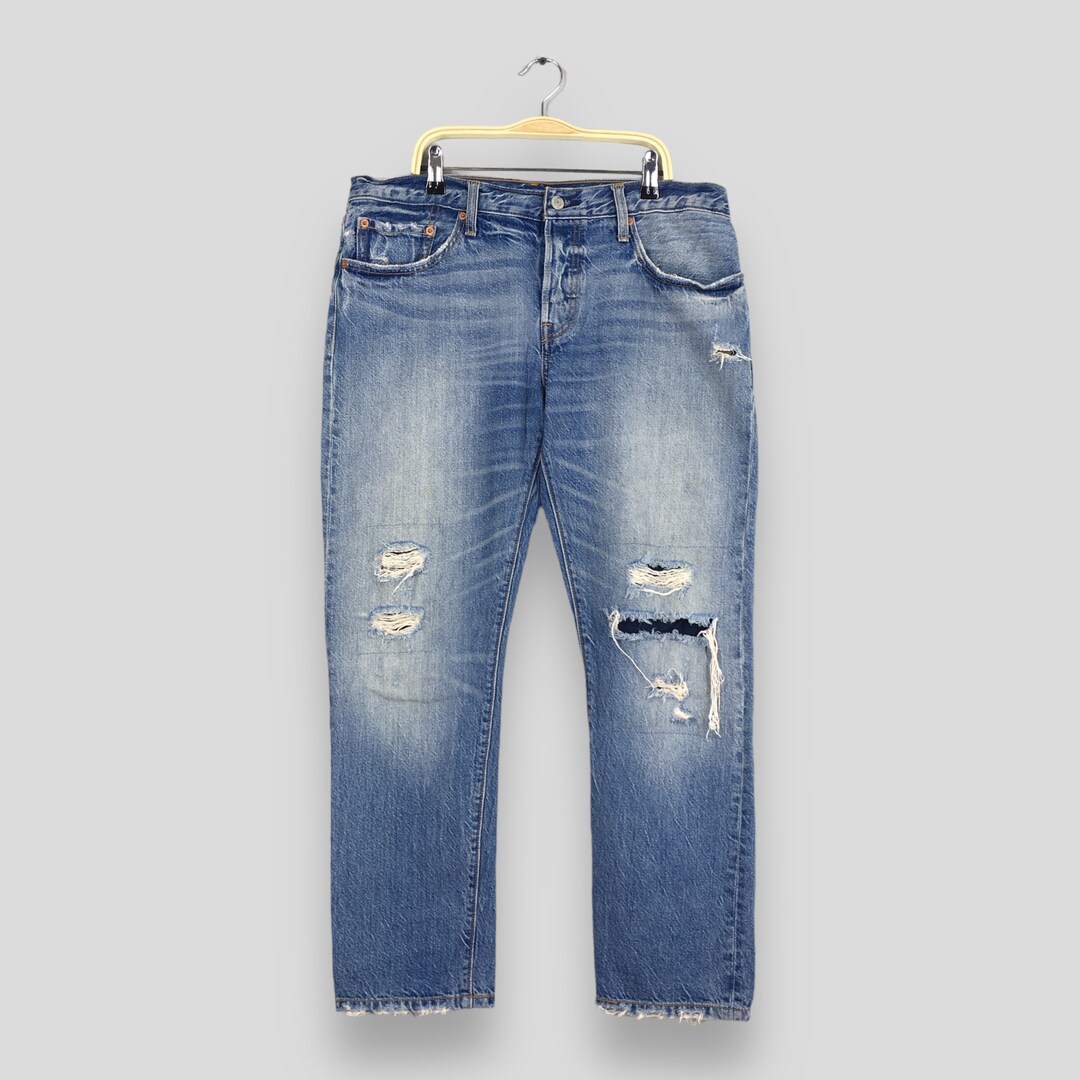 Size 34x26 Vintage 90s Levi's 501 Faded Blue Jeans Light Wash