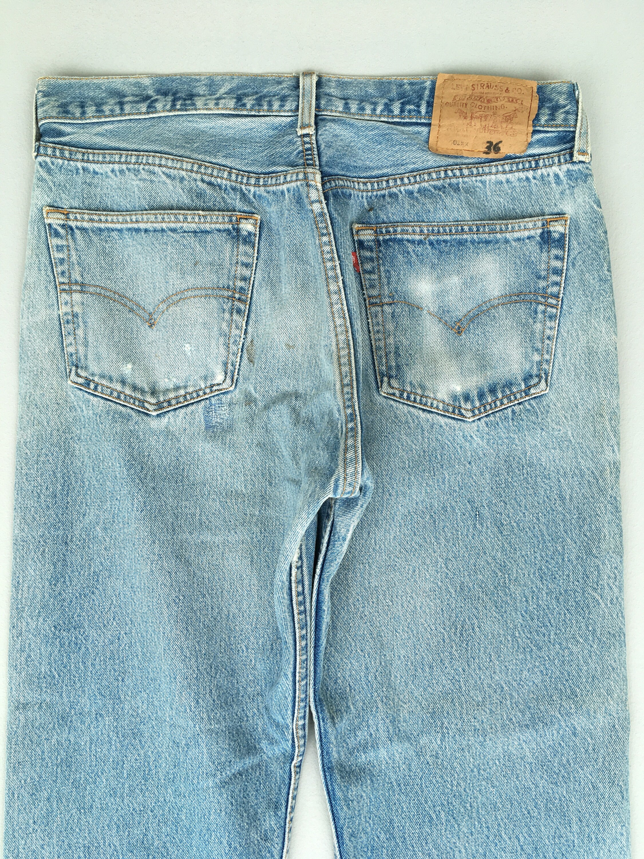Size 34x28 Vintage Levis 501 Button Fly 