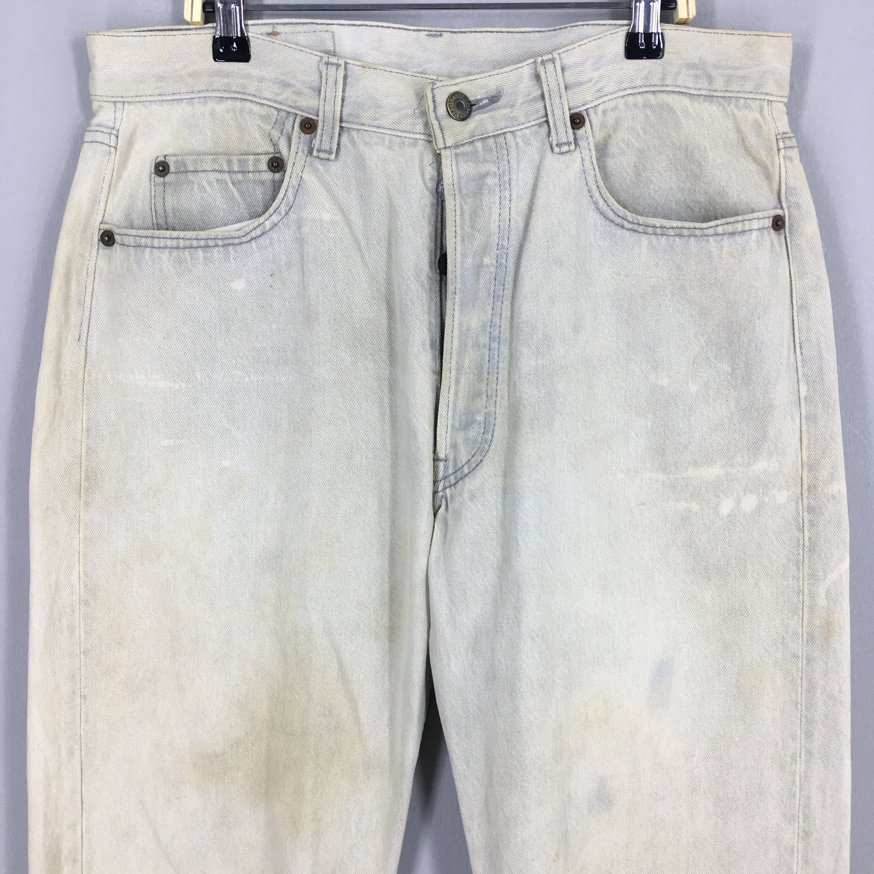 Size 32x31 Vintage 90s Levi's 501 Faded Blue Jeans Light Wash