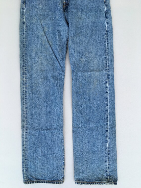 Size 28x33 Vintage 90s Levi's 501 Faded Blue Dirt… - image 4