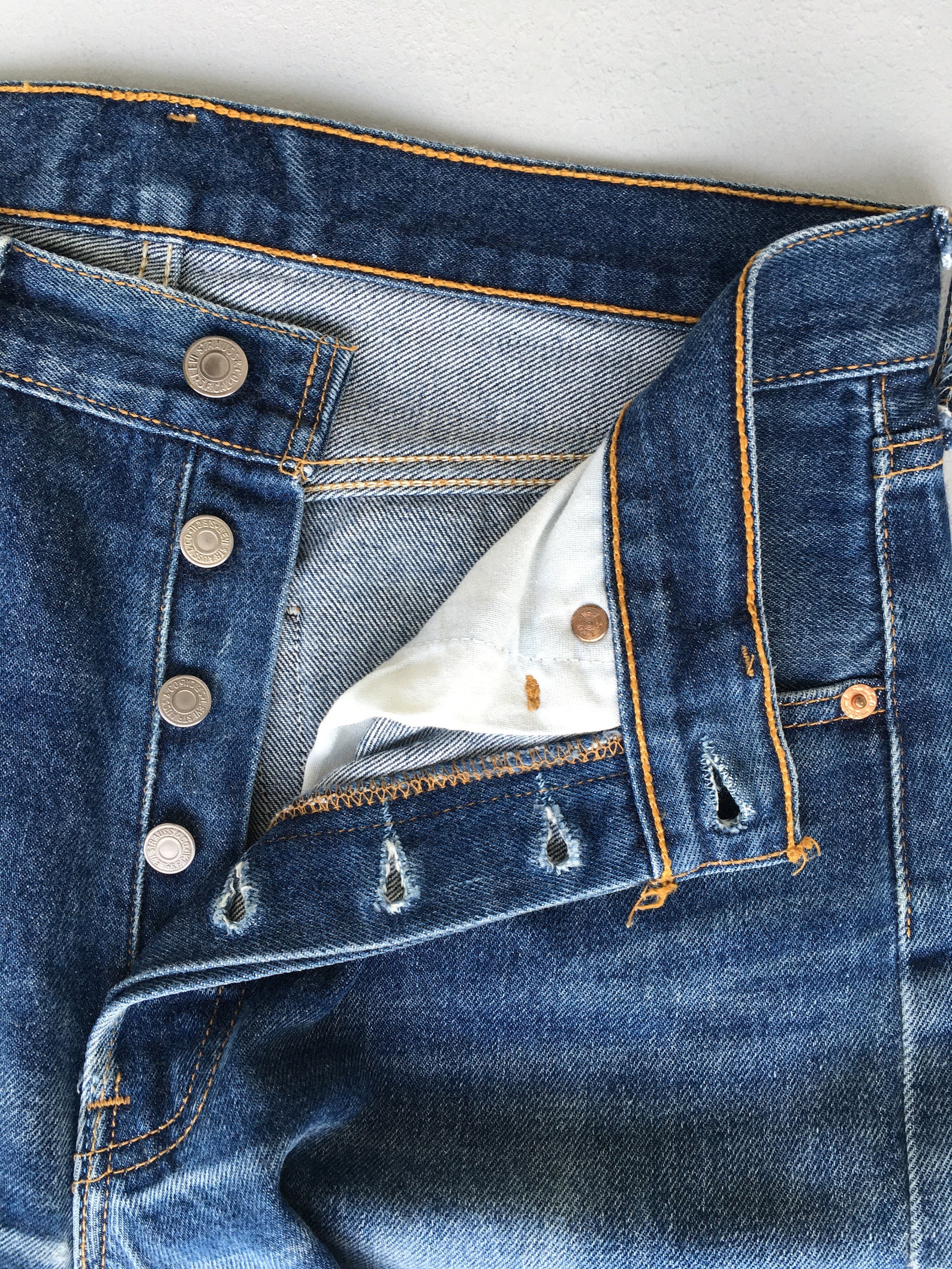 vintage levis 501 button fly mens