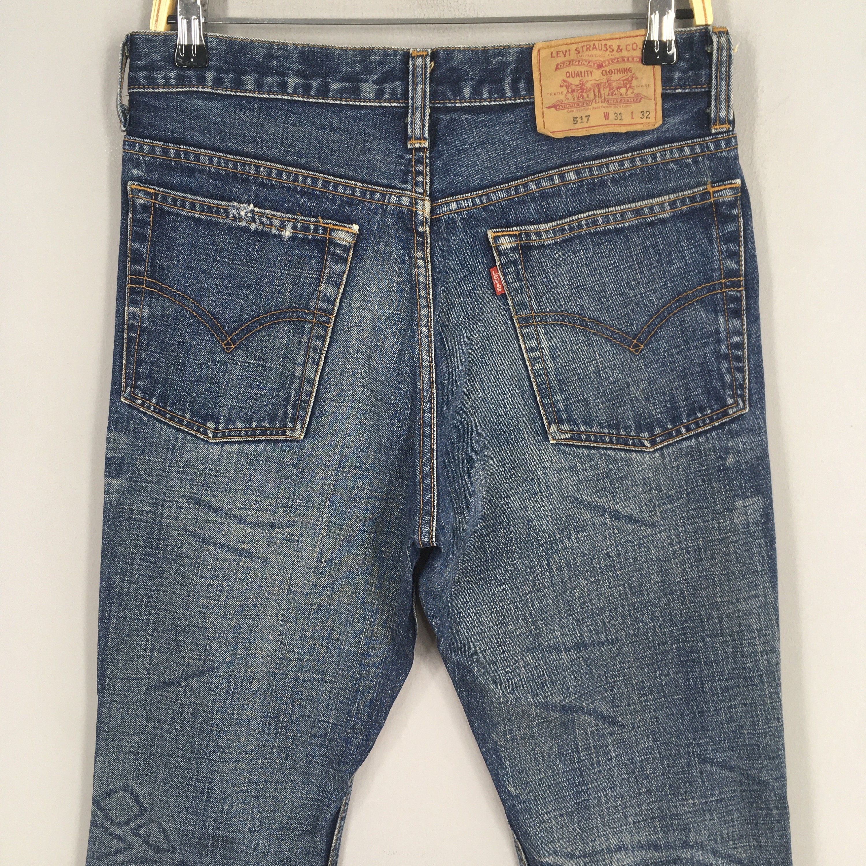 Size 29x31 Vintage Levi's 517 Bootcut Flare Jeans Lightwash