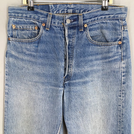 Size 30x31 Vintage 90s Levi's 501 Faded Blue Jean… - image 2