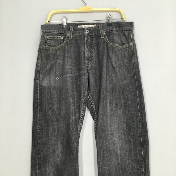 Size 34x31 Vintage Levi's 514 Slim Straight Jeans… - image 2