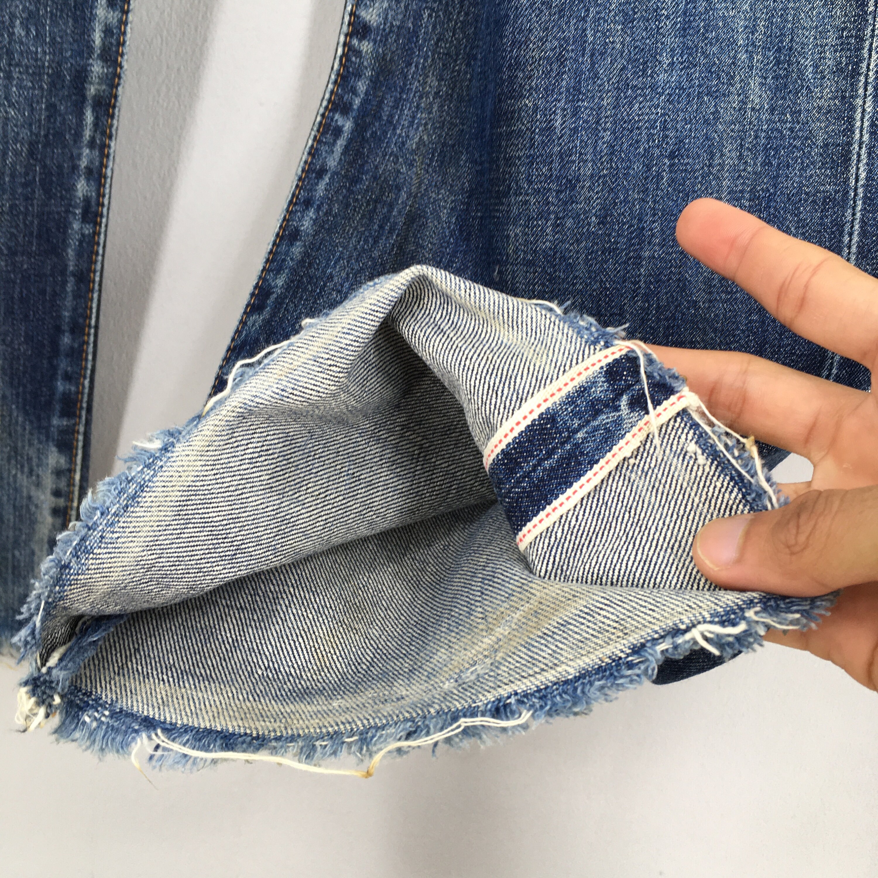 Size 31x31.5 Vintage Levi's 551Z LVC Big E Selvedge Jeans