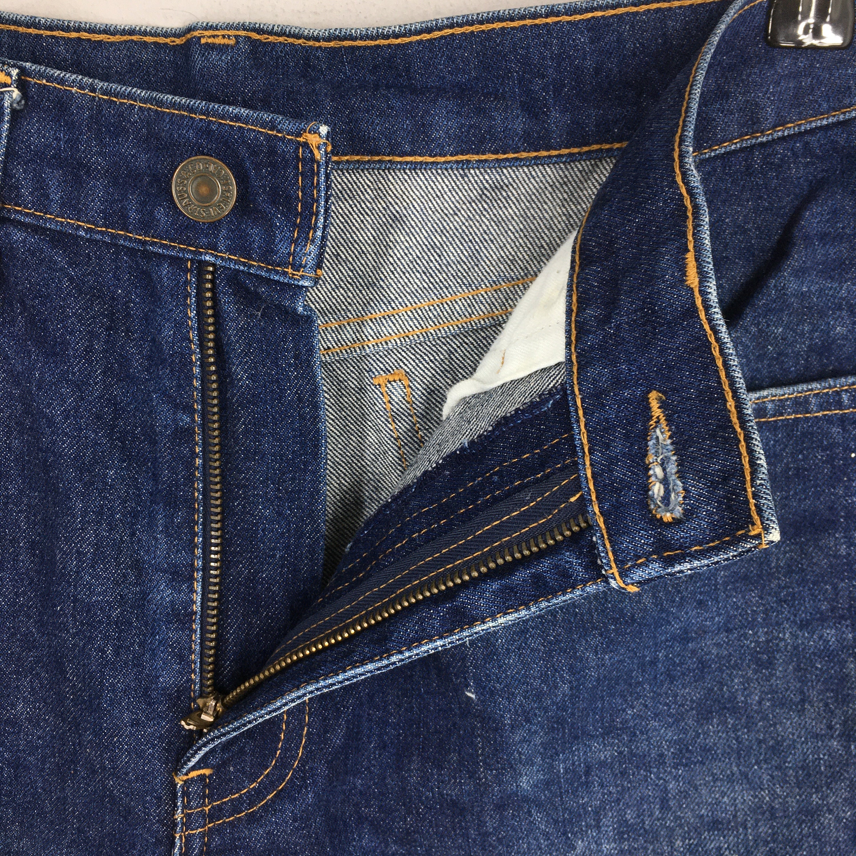 Size 29x28.5 Vintage 1980s Levi's 547 0217 Faded Blue Jeans Light