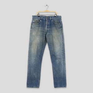 Size 32x31.5 Vintage 80s Levi&#39;s 501 Faded Blue Light Wash Jeans Levi&#39;s Slim Cut Jeans Levi&#39;s Stonewash Denim Levi&#39;s 501 Usa Jeans W32