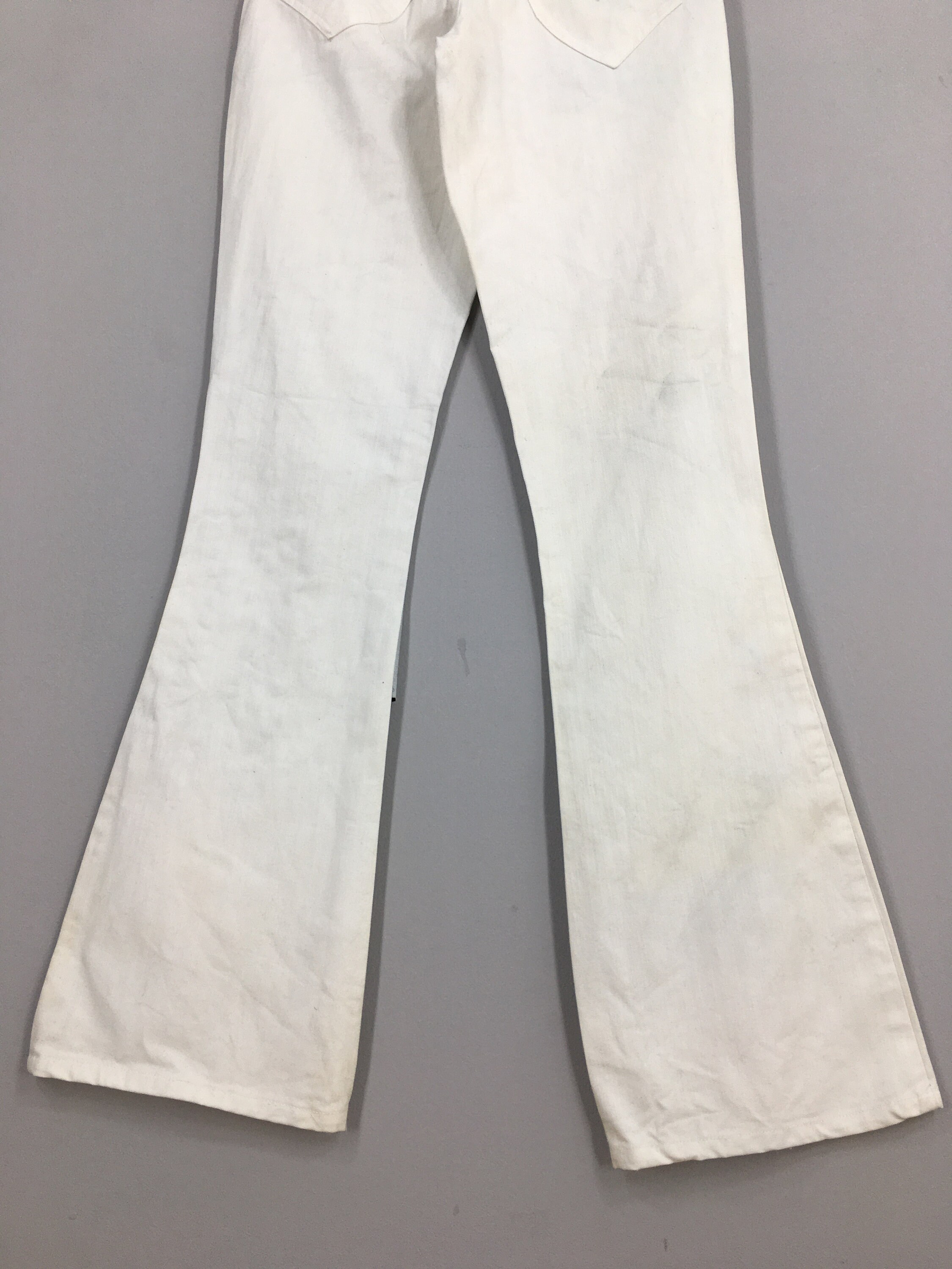 デニム・ジーパン OFF-WHITE DENIM FLARED JEANS Off-White Flares & Bell Bottom Jeans for Women - Shop on