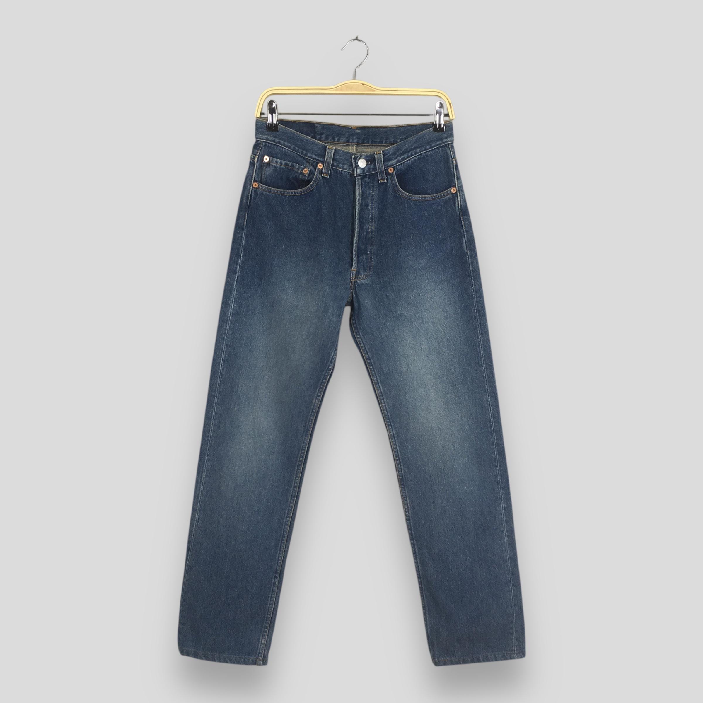 Made in USA ★Levi’s 501★W-32★Vintage Size 28x29.5 Vintage 90s Levi's 501 Light Washed Blue Jeans Levi's