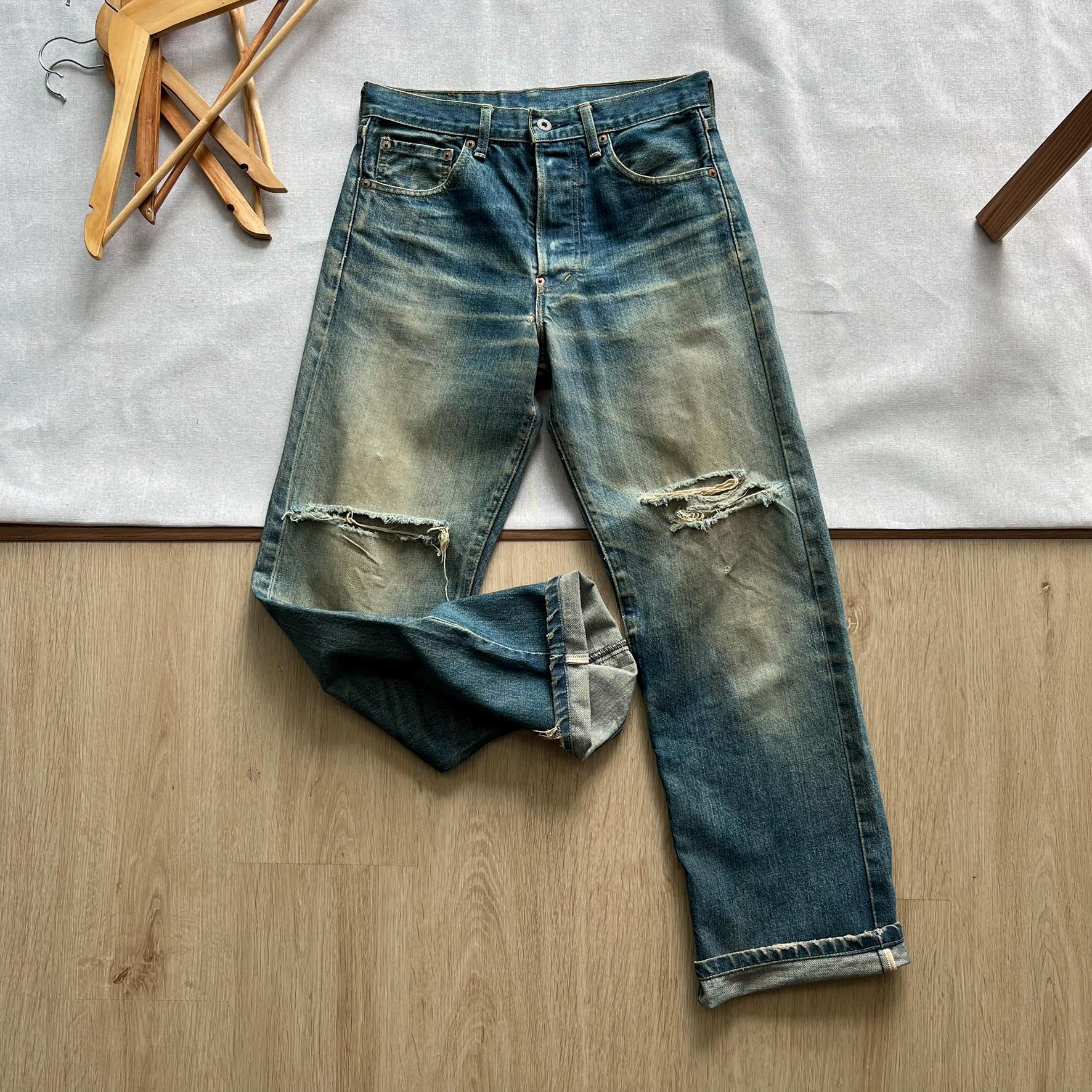 Levis 702 Big E - Etsy