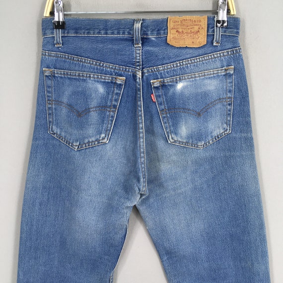 Size 28x29 Vintage 80s Levi's 501 Faded Blue Jean… - image 7
