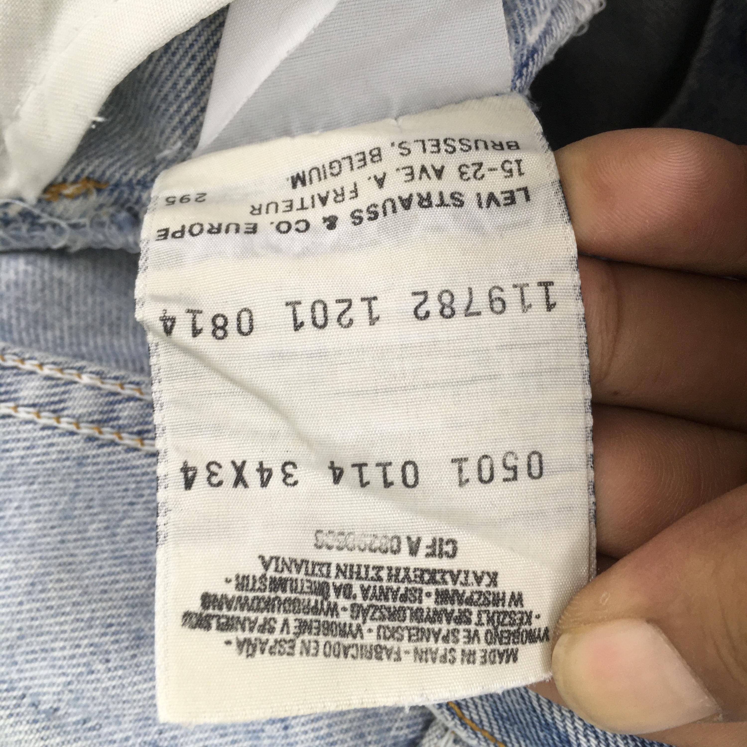 Size 30x32 Vintage 90s Levi's 501 Distressed Blue Jeans Faded