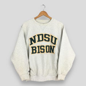 Vintage North Dakota State University Sweatshirt Small NDSU Bison Embroidery Crewneck North Dakota Football Jumper Dakota Bison Sweater S