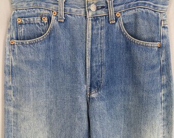 Size 27x28 Vintage 90s Levi's 501 Faded Blue Jeans Light Wash