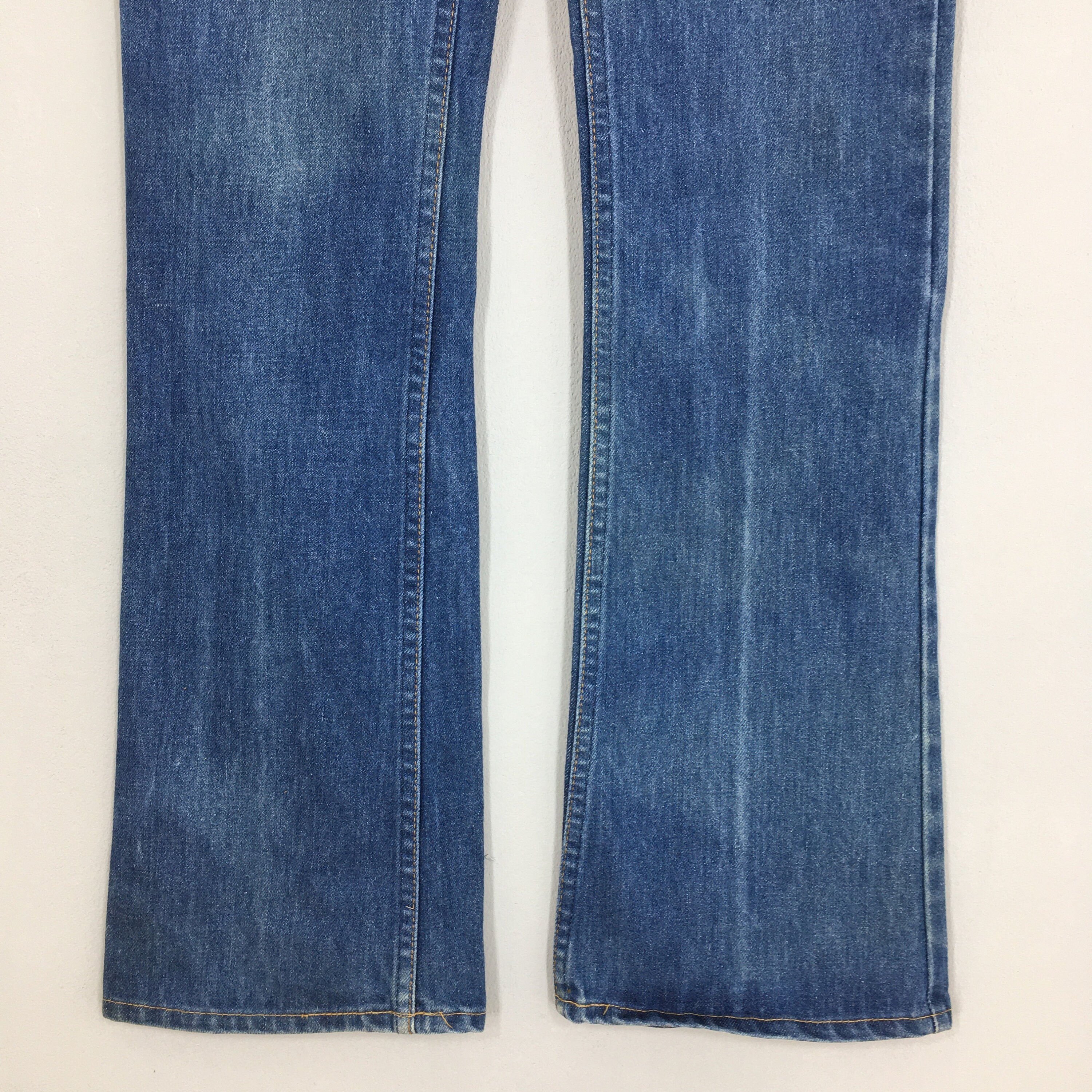 Size 27x33.5 Vintage Levi's 746 Bootcut Jeans Ladies High Size 27x33.5 Vintage Levi's 746 Bootcut Jeans Ladies High