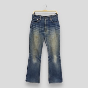 Talla 29x30 Vaqueros acampanados Levi&#39;s 517 descoloridos con lavado a la piedra, corte acampanado, años 90, vaqueros acampanados Levi&#39;s Mom, vaqueros acampanados Levi&#39;s Hi Flare W29