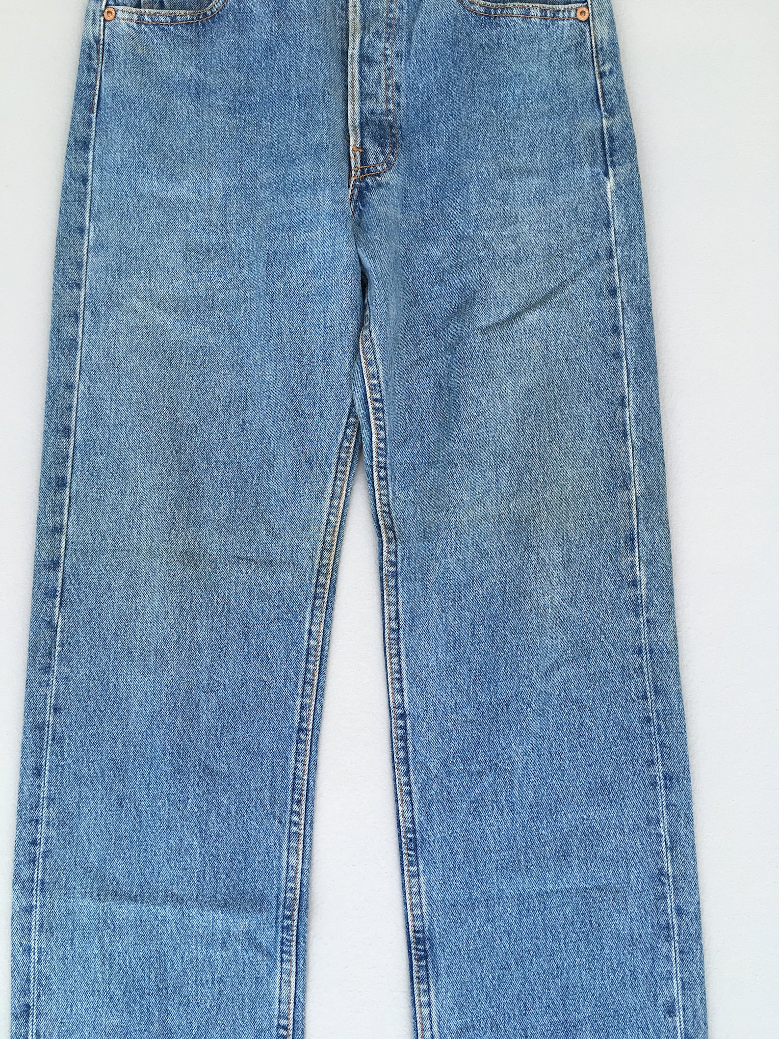 levi's 501 light wash