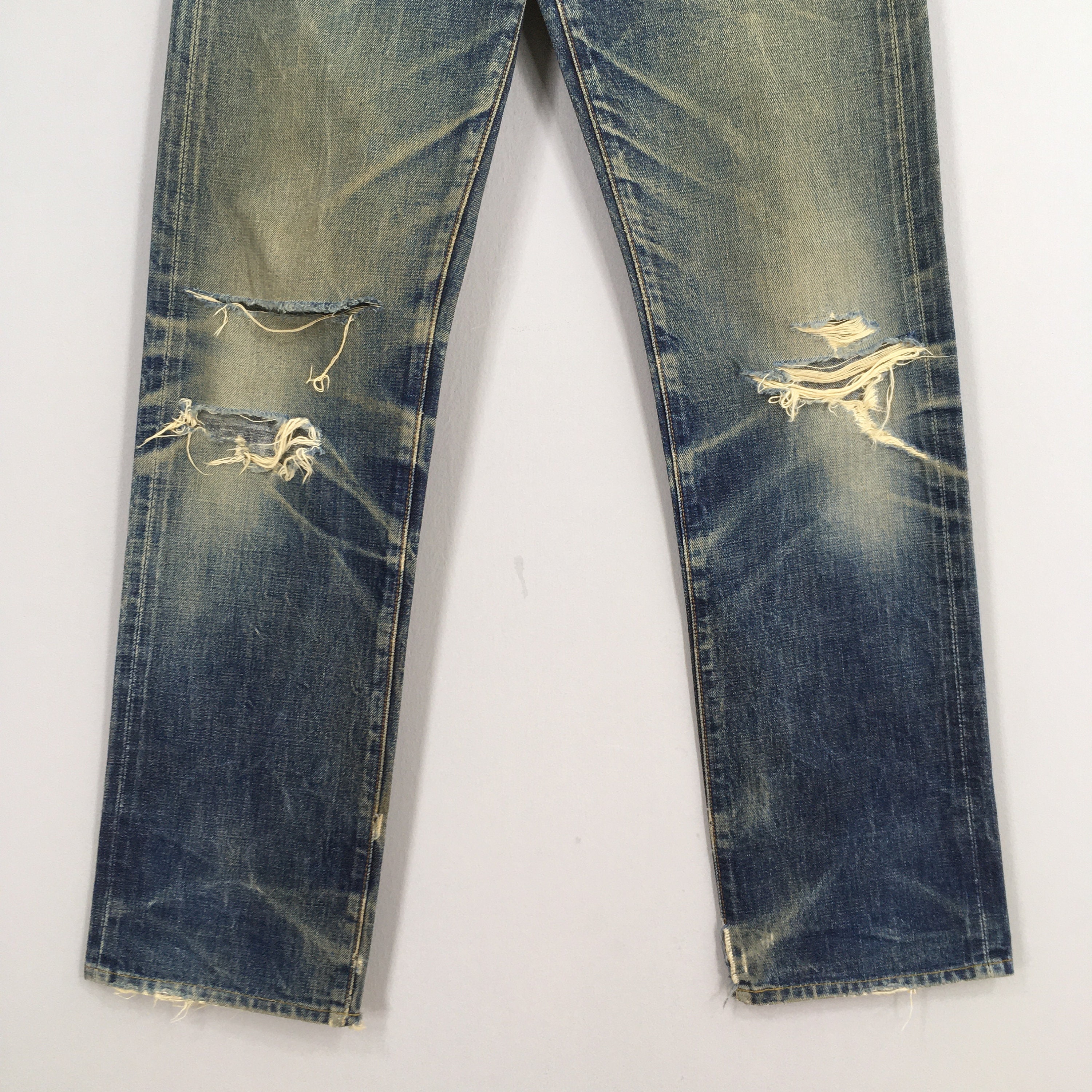 Size 28x31.5 Vintage Levi's 502 Big E LVC Japan Jeans Stone Size 28x31.5 Vintage Levi's 502 Big E LVC Japan Jeans Stone