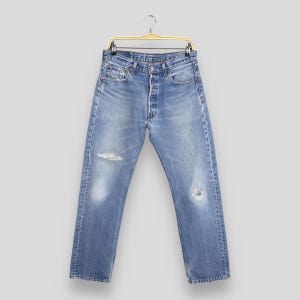 Size 30x28.5 Vintage 90s Levi&#39;s 501 Distressed Blue Jeans Levi&#39;s Straight Cut Jeans Levi&#39;s 501 Button Fly Denim Levi&#39;s Unisex Jeans W30