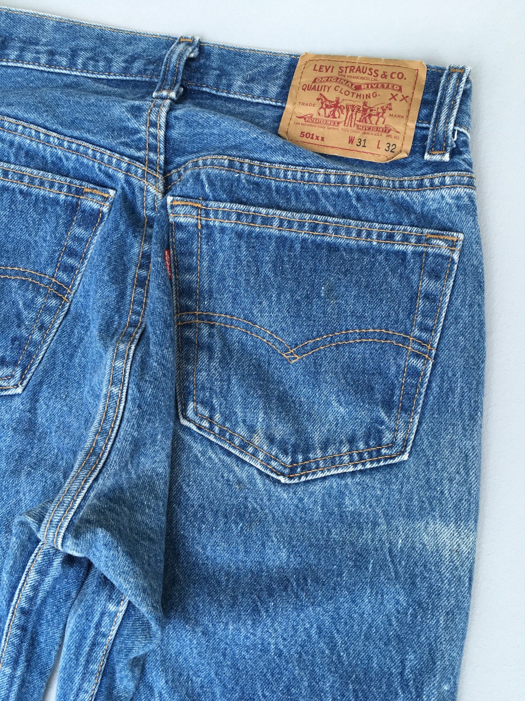 Size 27 Vintage Levis 501XX Women's Jeans High Waisted 90s 