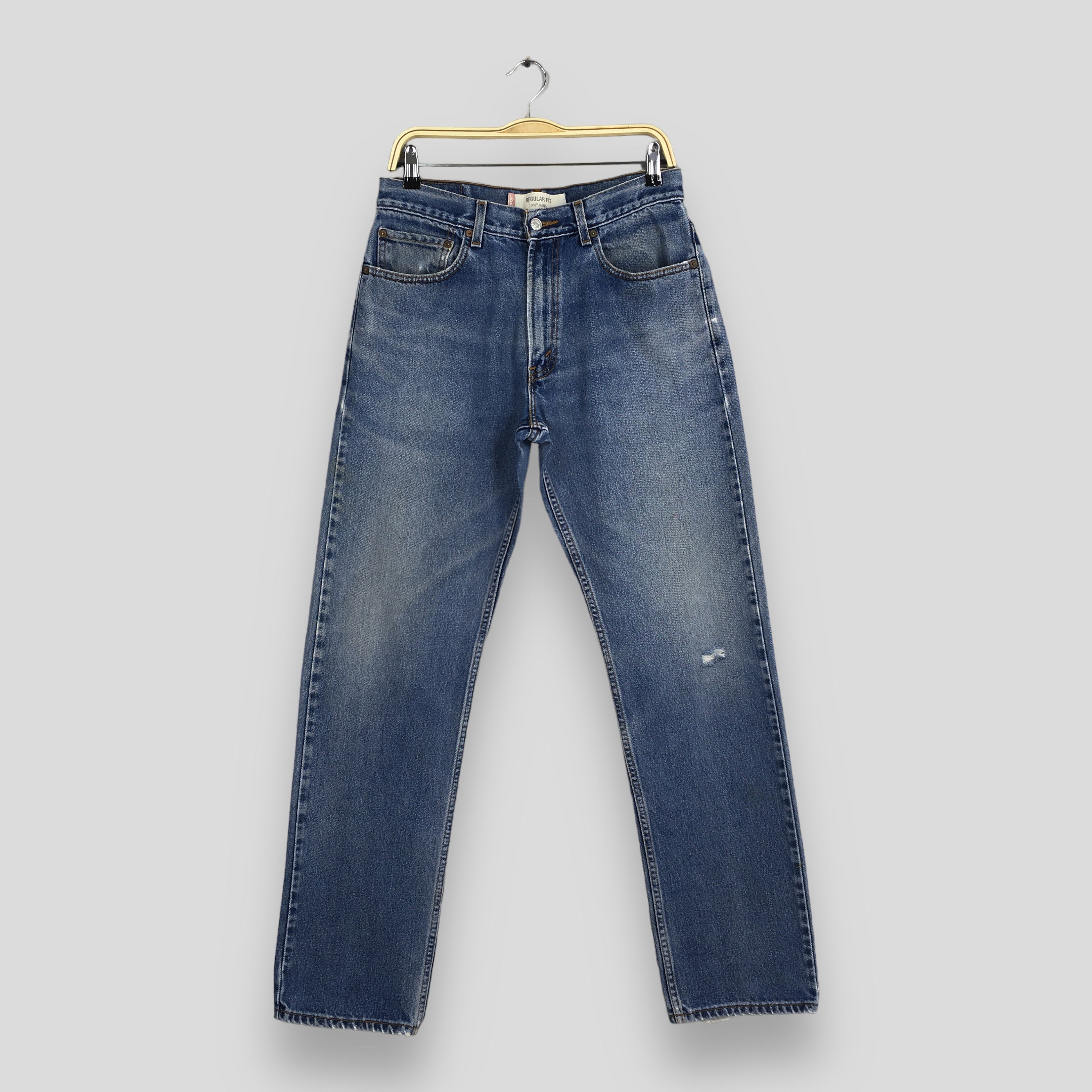 Size 30x32 Vintage 90s Levi's 505 Faded Blue Jeans Light Wash