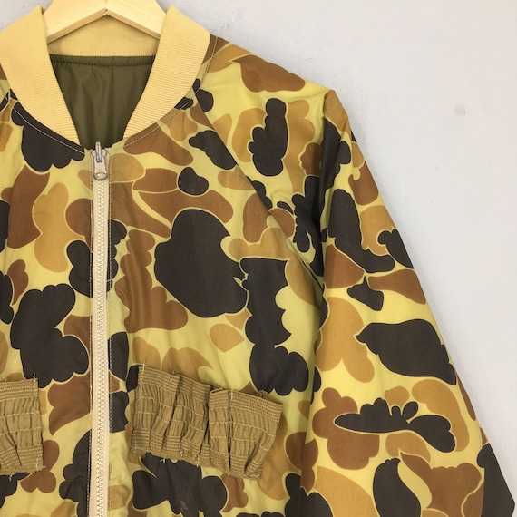 Vintage 90s Columbia Sportswear Green Camo Jacket Large Vintage 90s Columbia Sportswear Green Camo Jacket Large