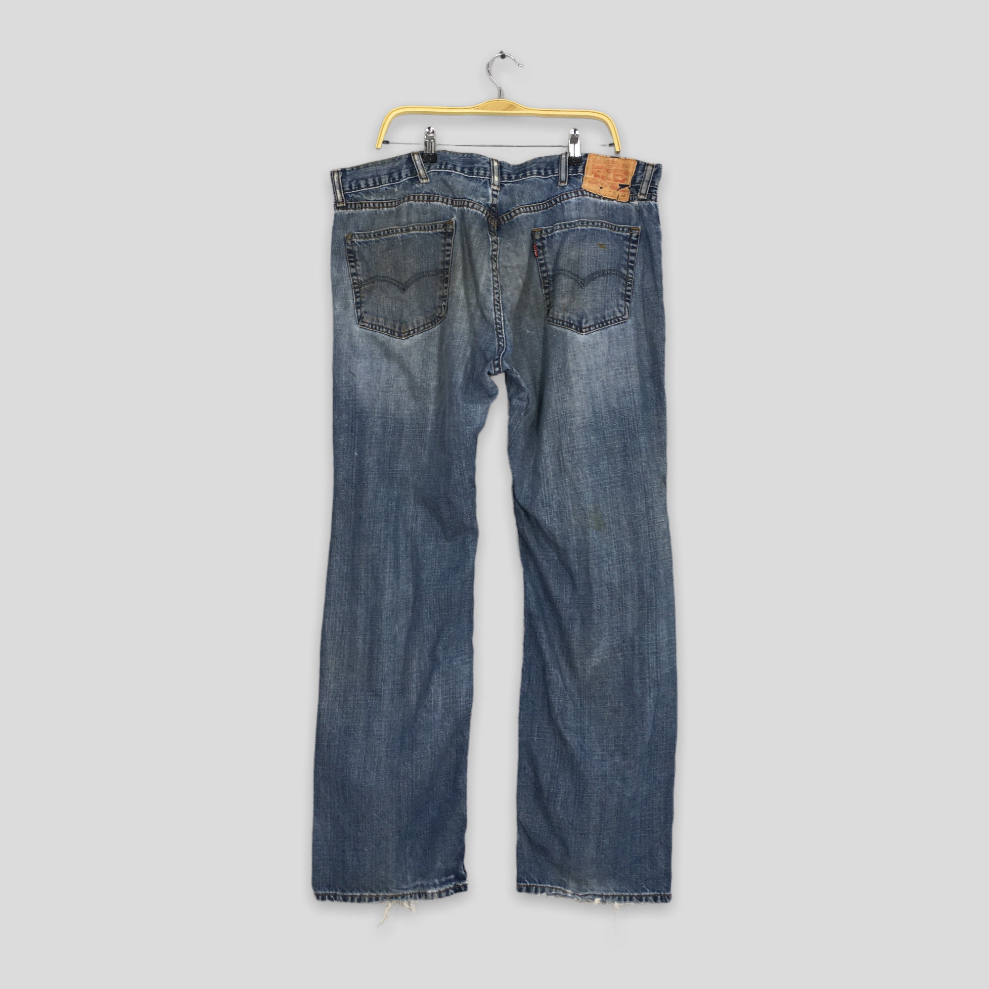 Size 41x31 Vintage Levi's 659 Ripped Distressed Jeans Levis Size 41x31 Vintage Levi's 659 Ripped Distressed Jeans Levis