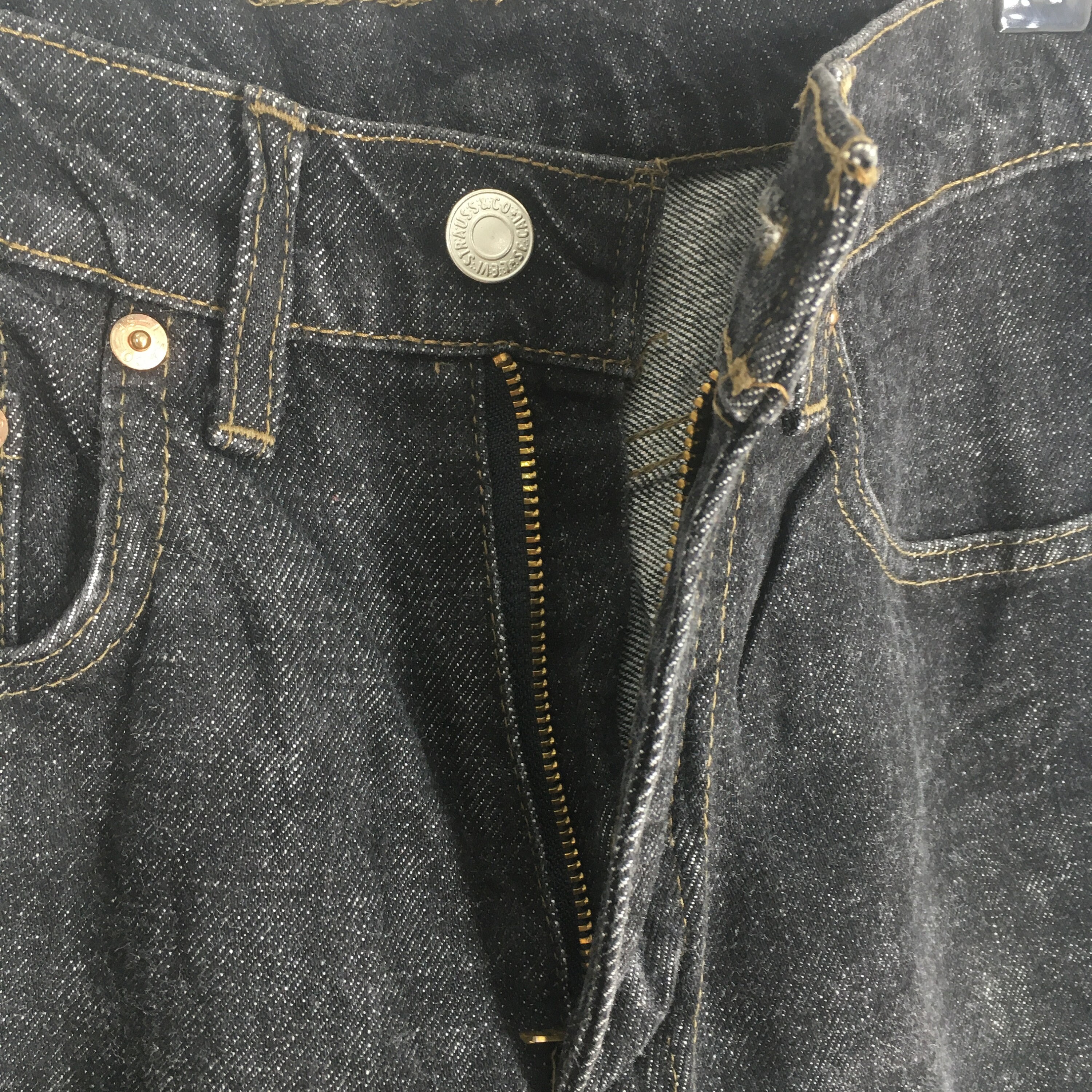 Size 26x32 Vintage Levi's 503 Black Women's Jeans High Waisted