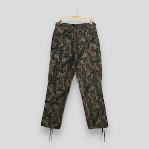 Taille 30 x 31,5 vintage Realtree Camouflage Pants Pantalon cargo d'extérieur avec cordon de serrage à l'ourlet Pantalon de chasse Realtree Mossy Oak Forest Unisexe W30