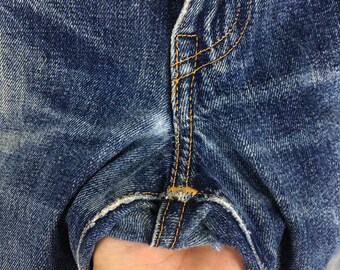 Size 29x31.5 Vintage Levi's 551ZXX Faded Blue Jeans Relaxed